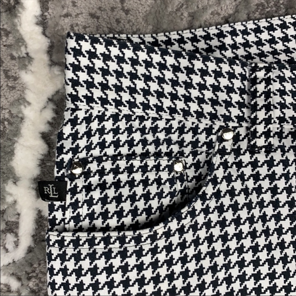 Lauren Ralph Lauren Houndstooth Design Capris in Black & White EUC - Picture 4 of 8